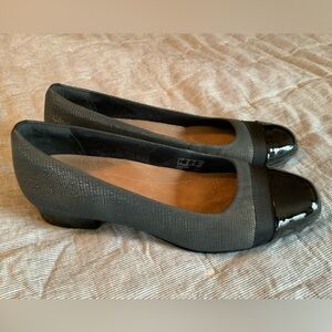 Clarks Keesha Rosa Flats women’s 9.5